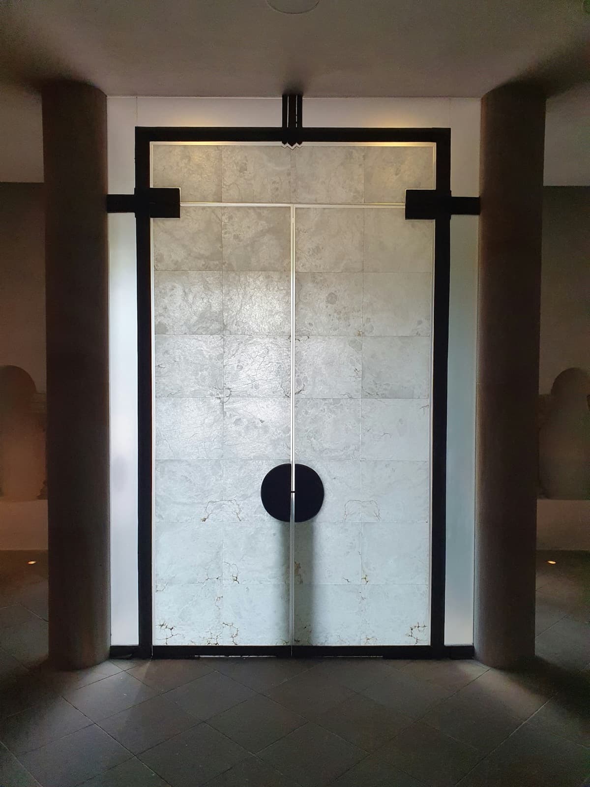Luxury bathroom with custom frameless glass shower — Exquisite Custom Glass, Massachusetts and New Hampshire